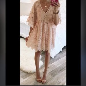 Anthropologie Akemi + Kin pink eyelet boho v-neck dress size 14 embroidered
